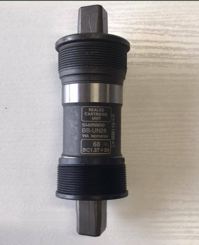 Каретка Shimano 68x110мм, 1.37х24 XMN030 фото